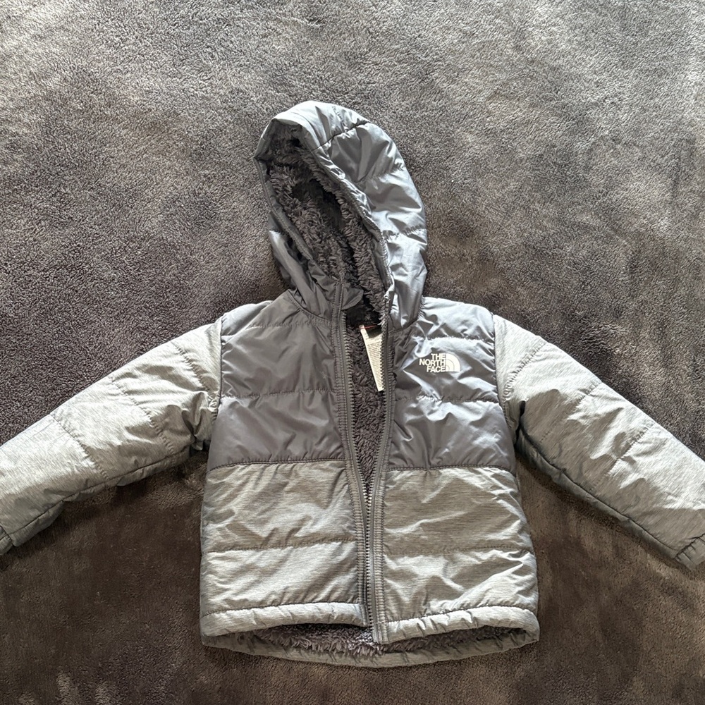 The North Face Kids Silver Puffer Jacket